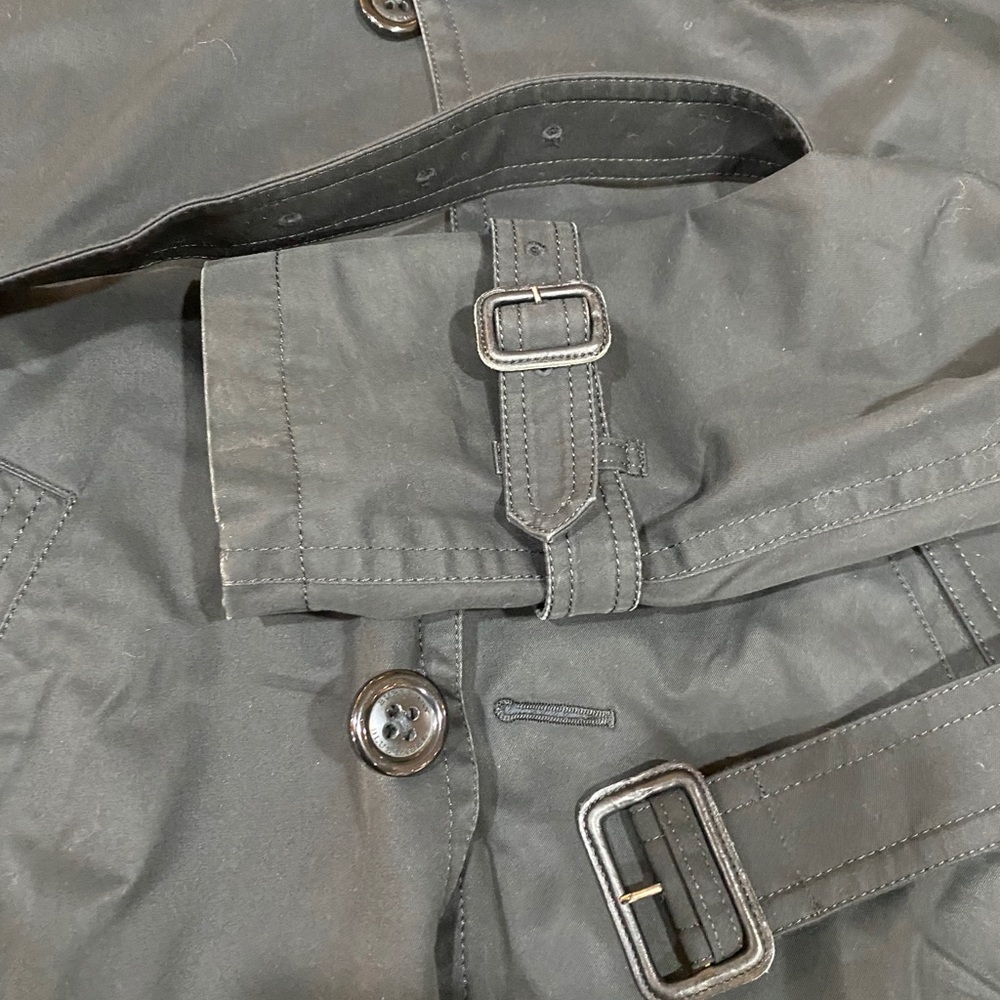 Burberry Lightweight Spring Jacket - image 8